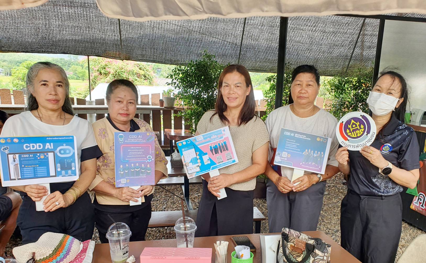 พช.แม่ริม : ประชาสัมพันธ์เชิญชวนใช้งาน “CDD AI”  และประชาสัมพันธ์ร่วมดาวน์โหลดแพลตฟอร์ม "Click ชุมชน"
